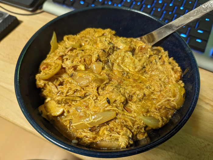 ほろほろ煮鶏もも肉カレー